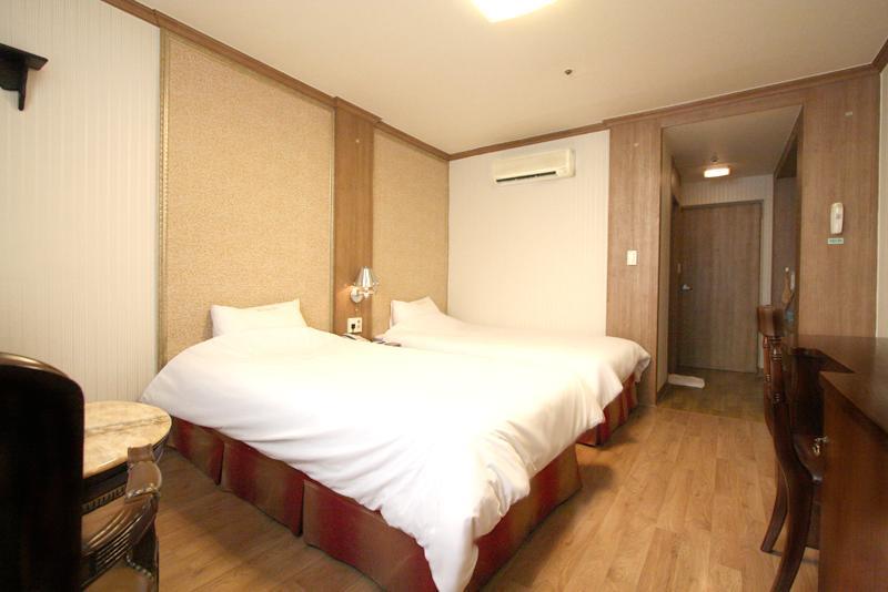 Changwon Olympic Hotel Zewnętrze zdjęcie