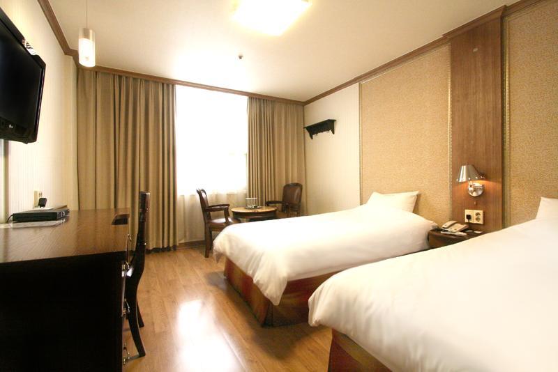 Changwon Olympic Hotel Zewnętrze zdjęcie