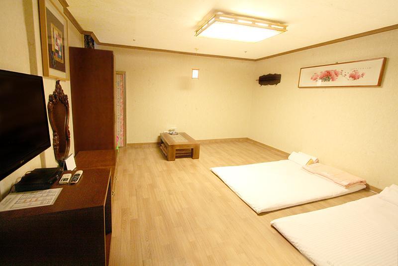 Changwon Olympic Hotel Zewnętrze zdjęcie
