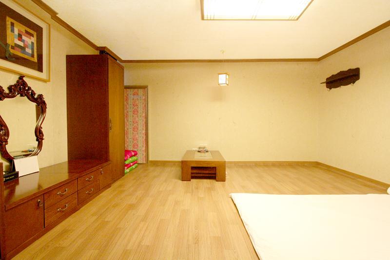 Changwon Olympic Hotel Zewnętrze zdjęcie